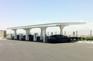 station de recharge Tesla